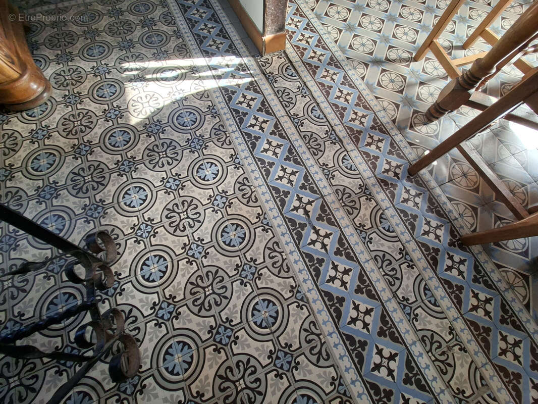 Maison à INCHEVILLE