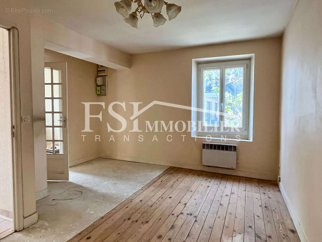 Maison à SAINT-LEU-LA-FORET