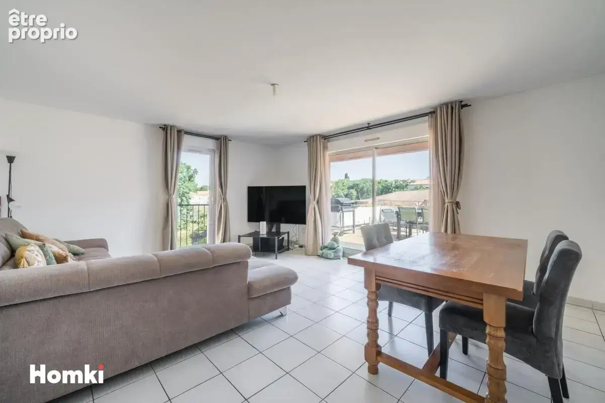 Appartement T4 de 92 m² à Montpellier 34080, Place François Mansart - photo 5