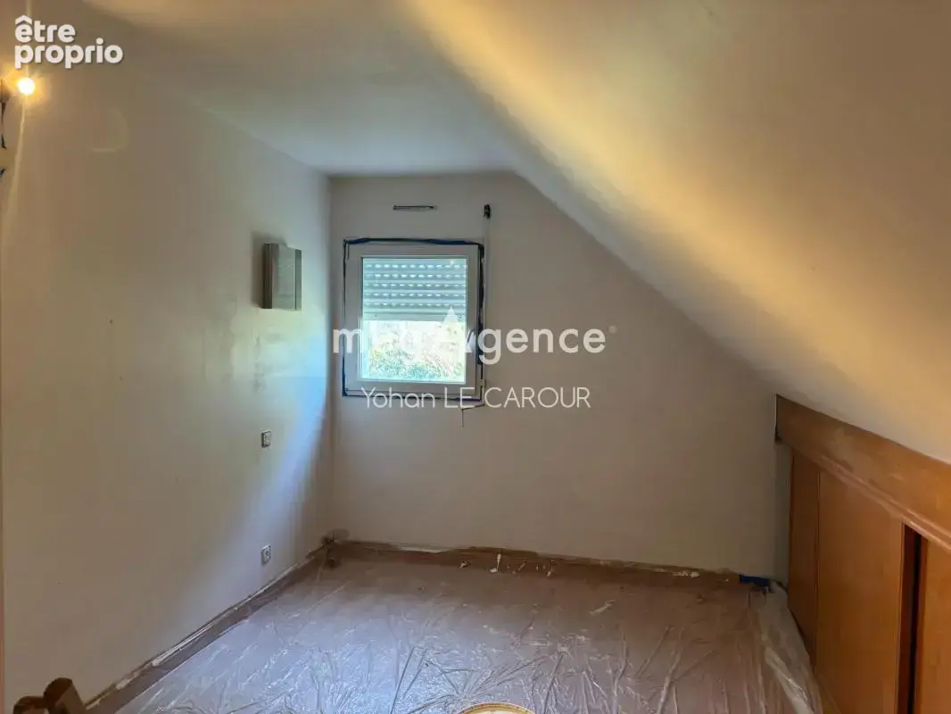 SAINT-AVÉ — 180 m² habitables, 6 chambres, terrain de 1 000 m²+, garage : une maison familiale au calme - photo 7