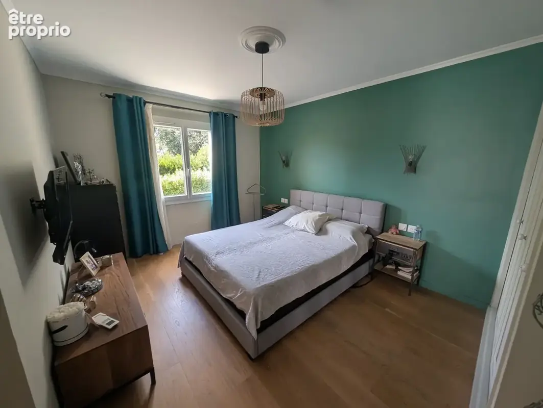 Rare sur le secteur du brusc   grande maison avec piscine et double garage - photo 8