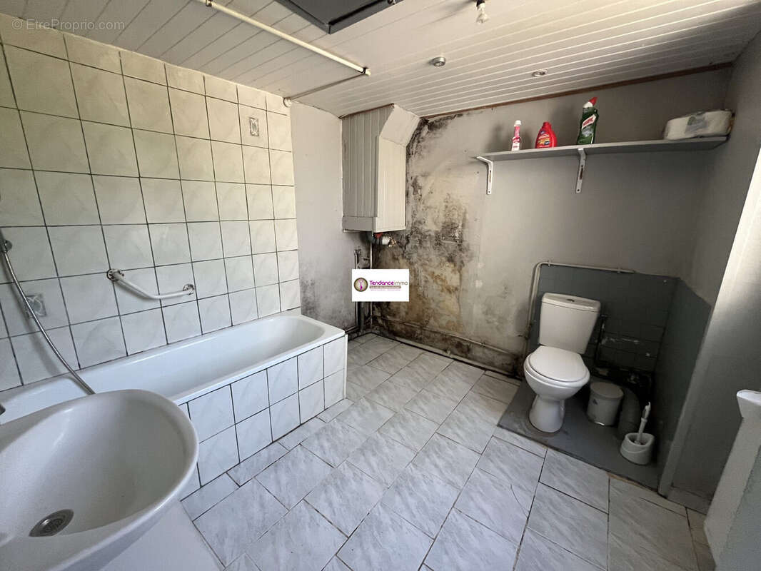 Maison 4 pièces 81 m² à vendre à Mortagne-Au-Perche (61400) - photo 7