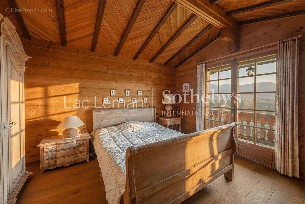 Chalet authentique avec vue panoramique – Propriété de 1,2 hectare - photo 14