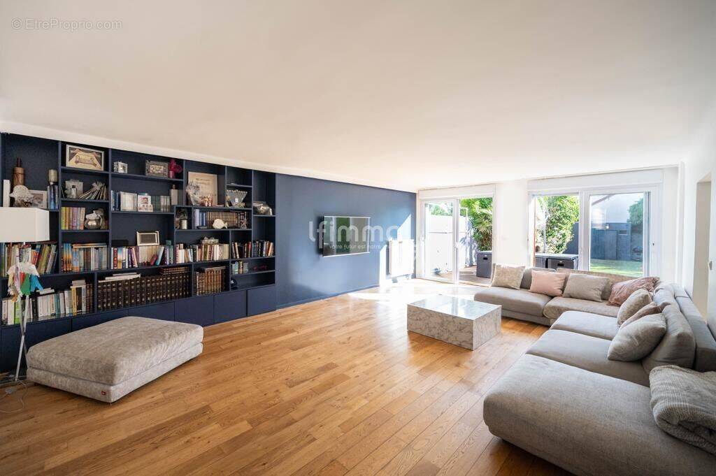 Maison à ENGHIEN-LES-BAINS