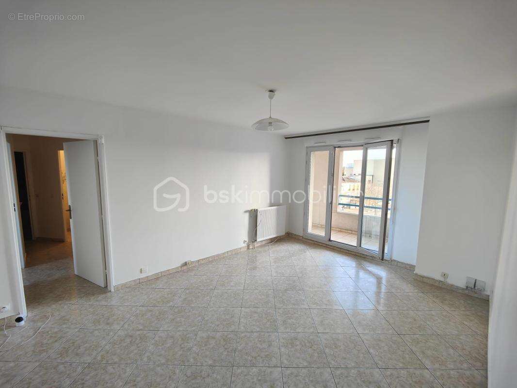 Appartement à BONDY