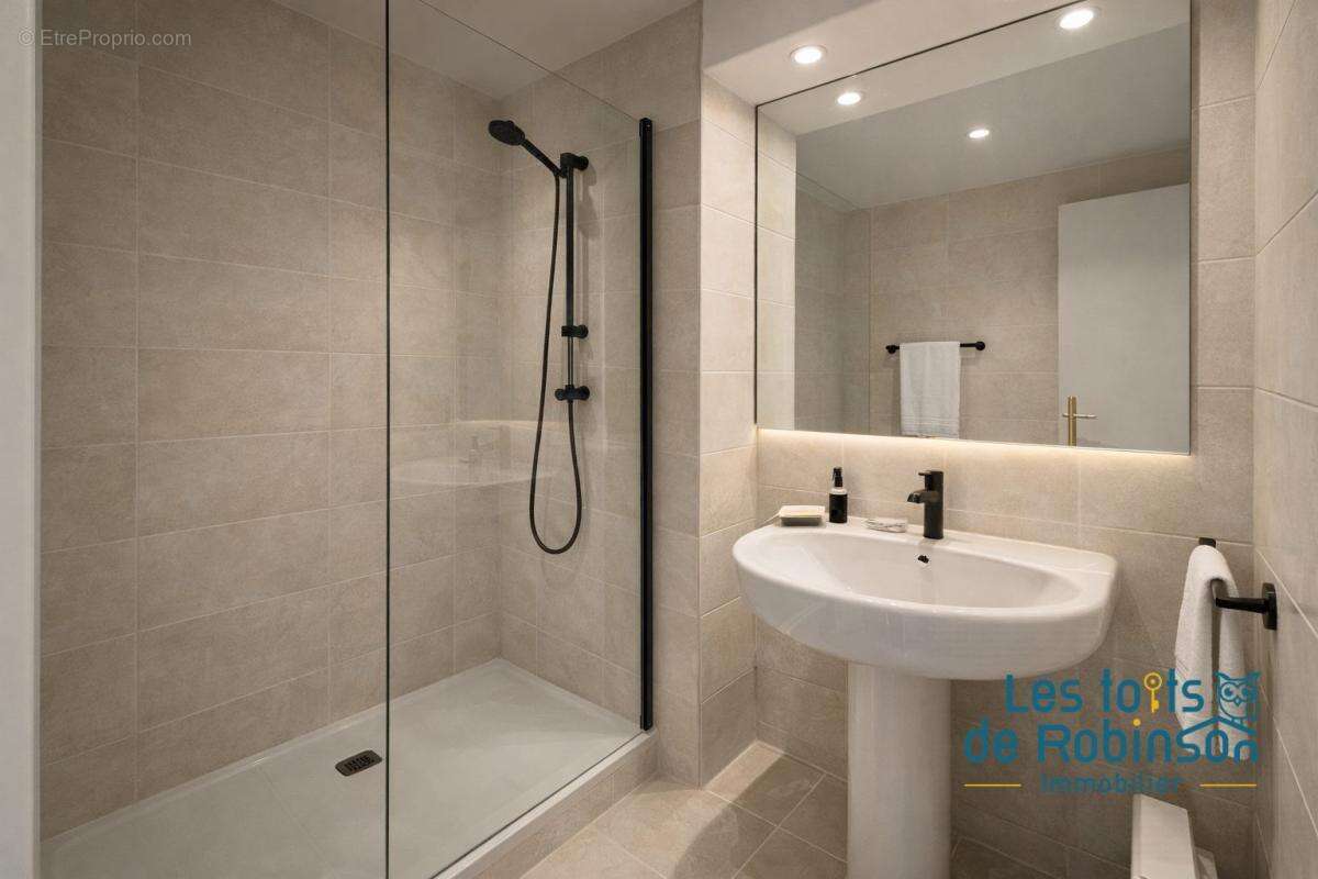 Appartement à LE PLESSIS-ROBINSON