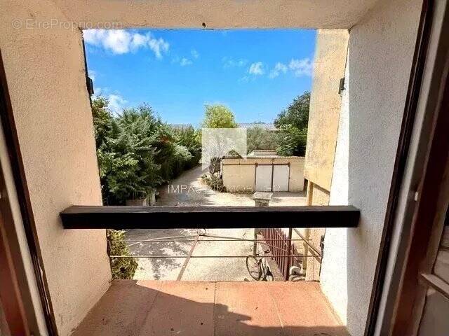 Appartement à CARQUEIRANNE