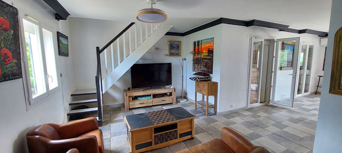 Maison à LAROQUE-DES-ALBERES