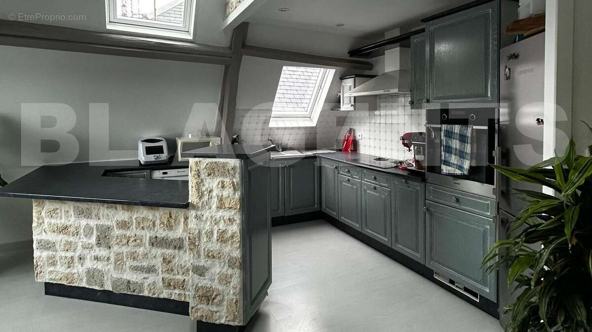 e7e5c664-67e7-42c7-93d9-3c17abf166ab - Appartement à SAINTES