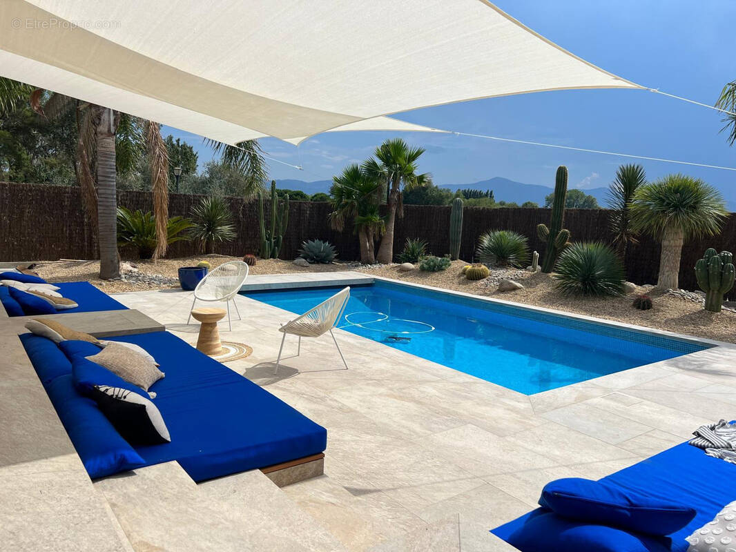 Maison à SAINT-CYPRIEN