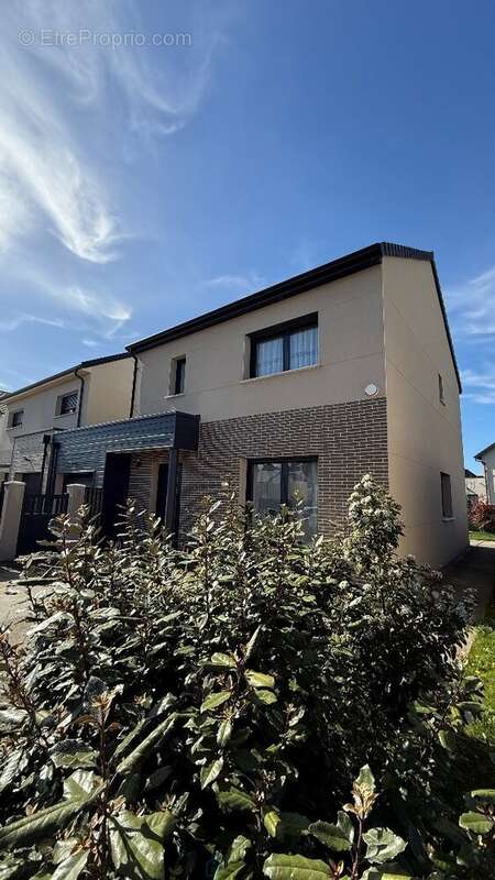 Maison à LE GRAND-QUEVILLY