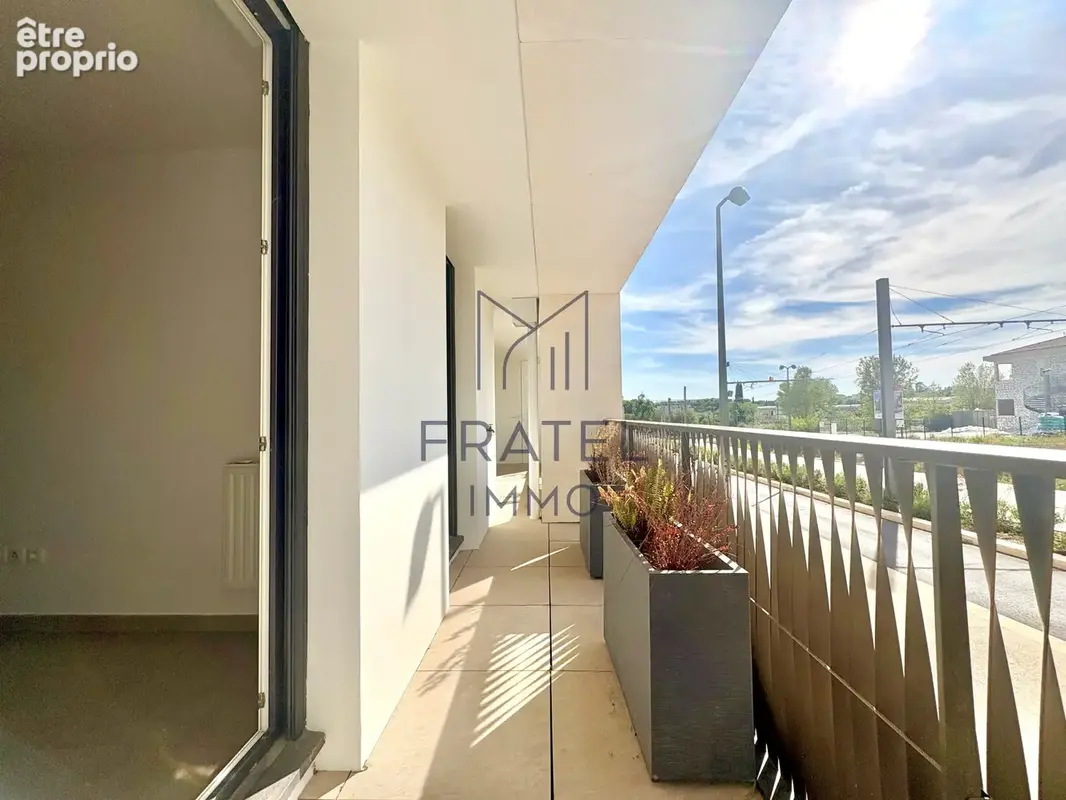 T3 Récent avec Terrasse de 17 M2 - Nouvelle cité créative - photo 7