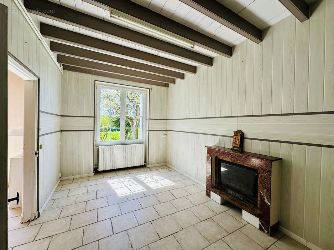 Maison à AMURE