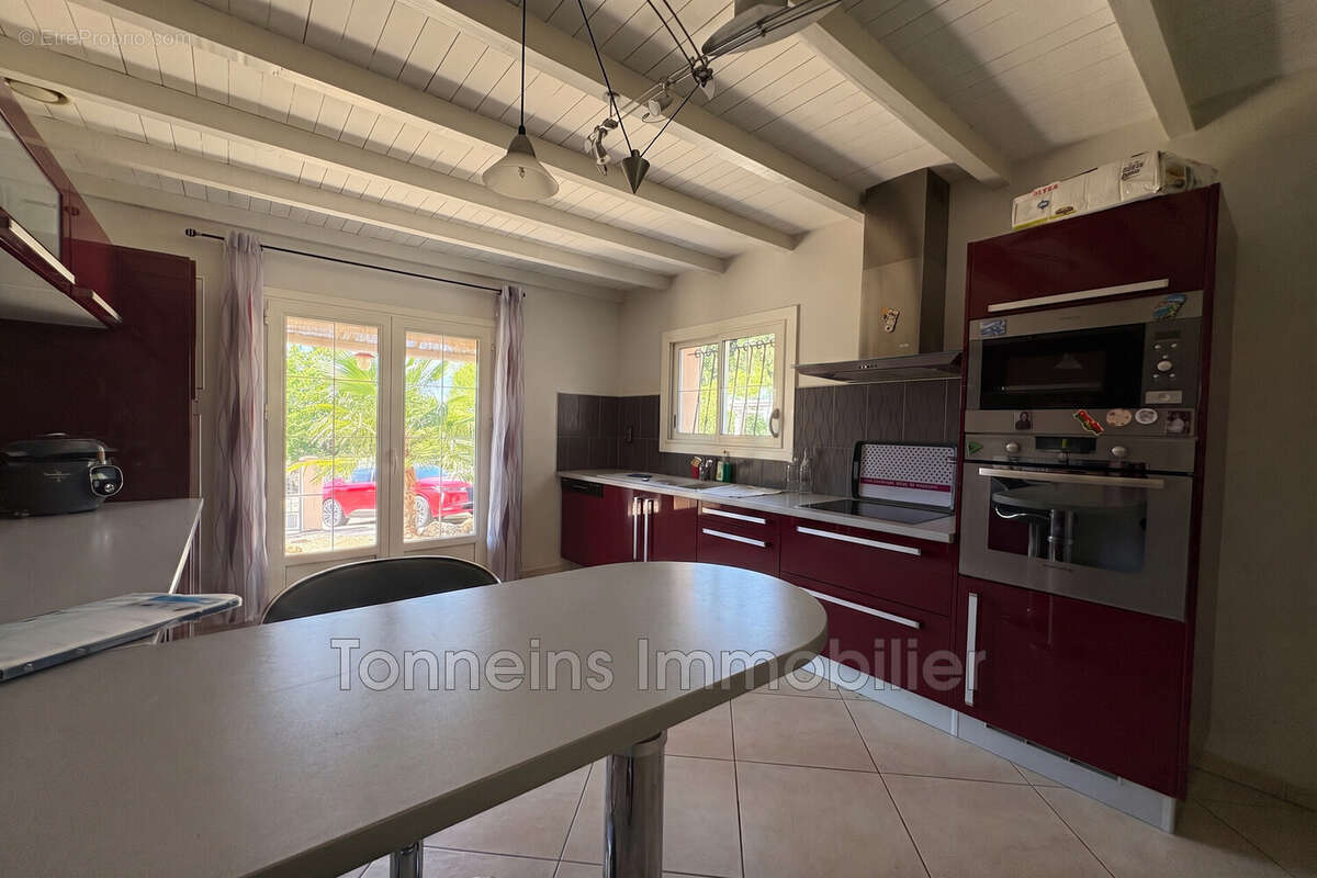 Maison 114 m² à Tonneins  - photo 5
