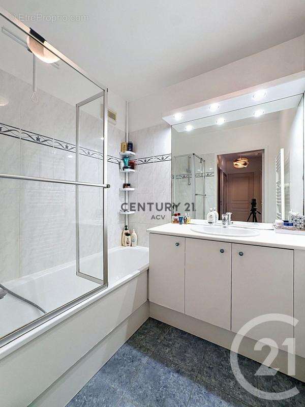 Appartement à MAISONS-ALFORT