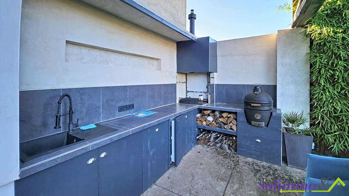 Maison à LES ABRETS