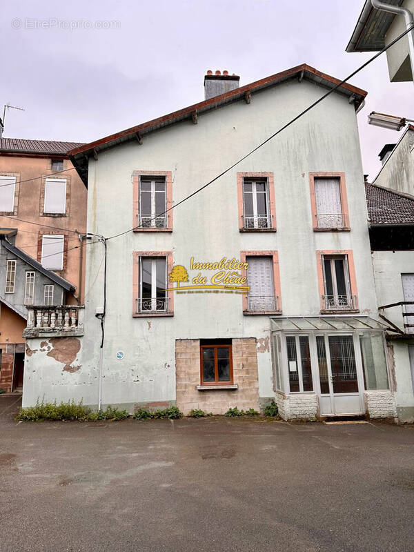 Appartement à LUXEUIL-LES-BAINS