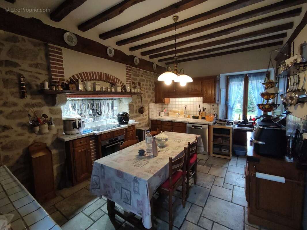Maison à SOUS-PARSAT