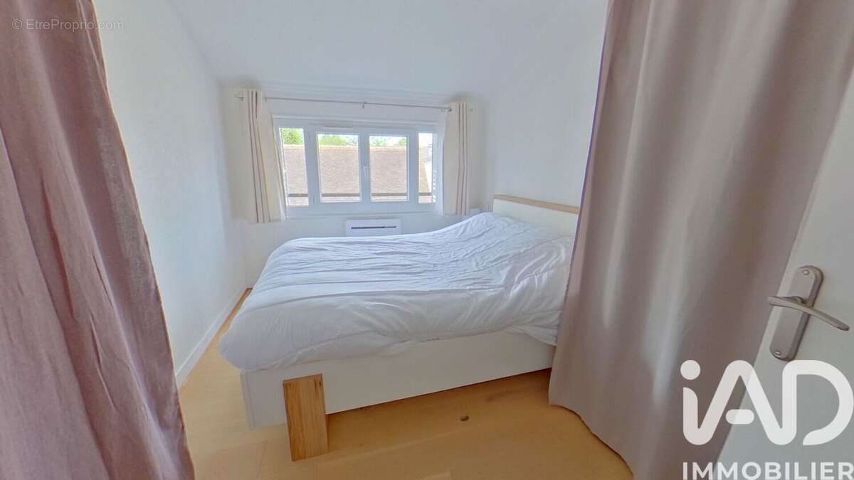 Photo 5 - Appartement à MOISSY-CRAMAYEL