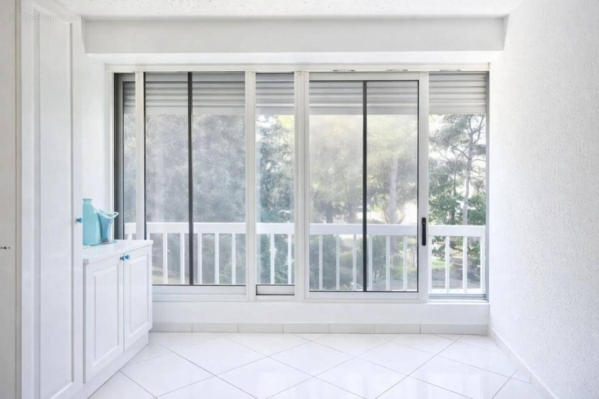 Appartement à SAINT-MANDRIER-SUR-MER