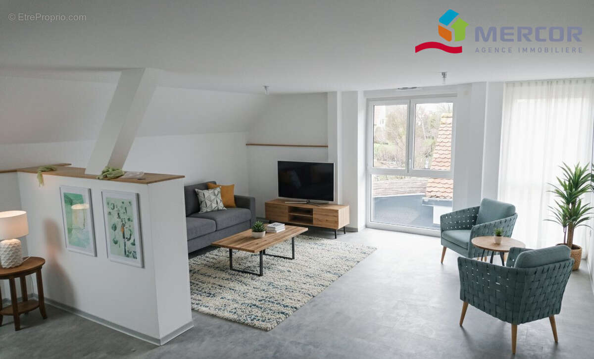Salon  - Appartement à NEUGARTHEIM-ITTLENHEIM
