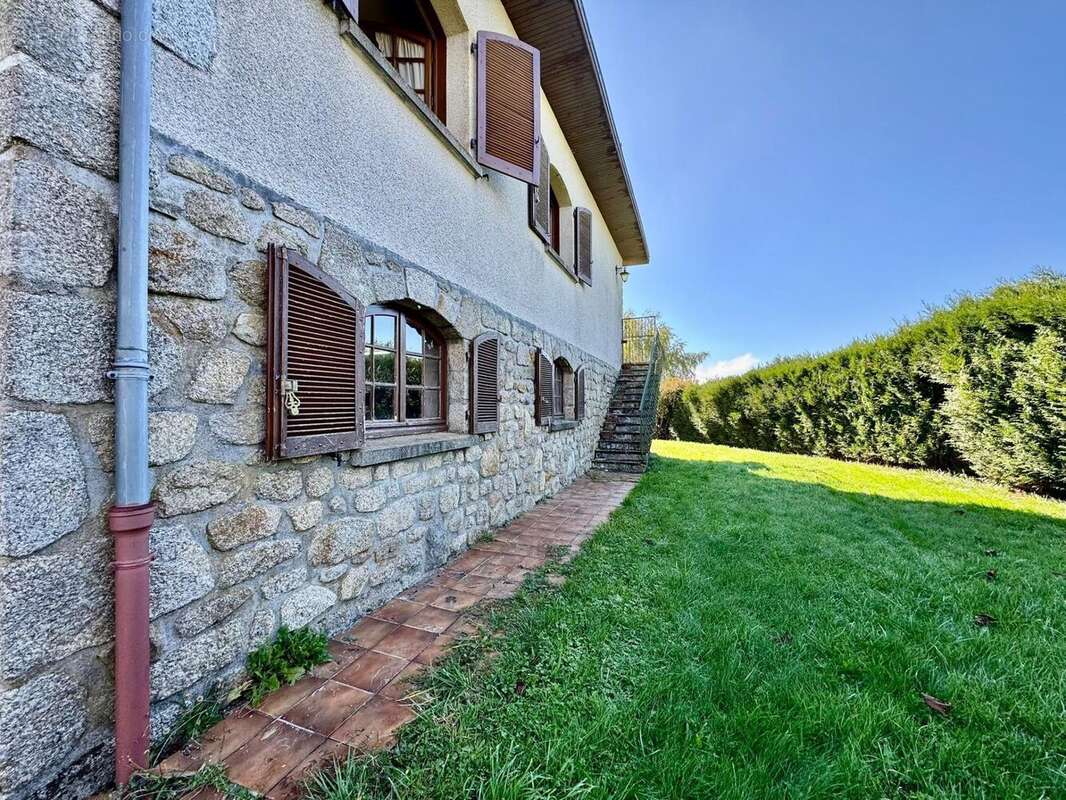 Photo 4 - Maison à VILLOSANGES