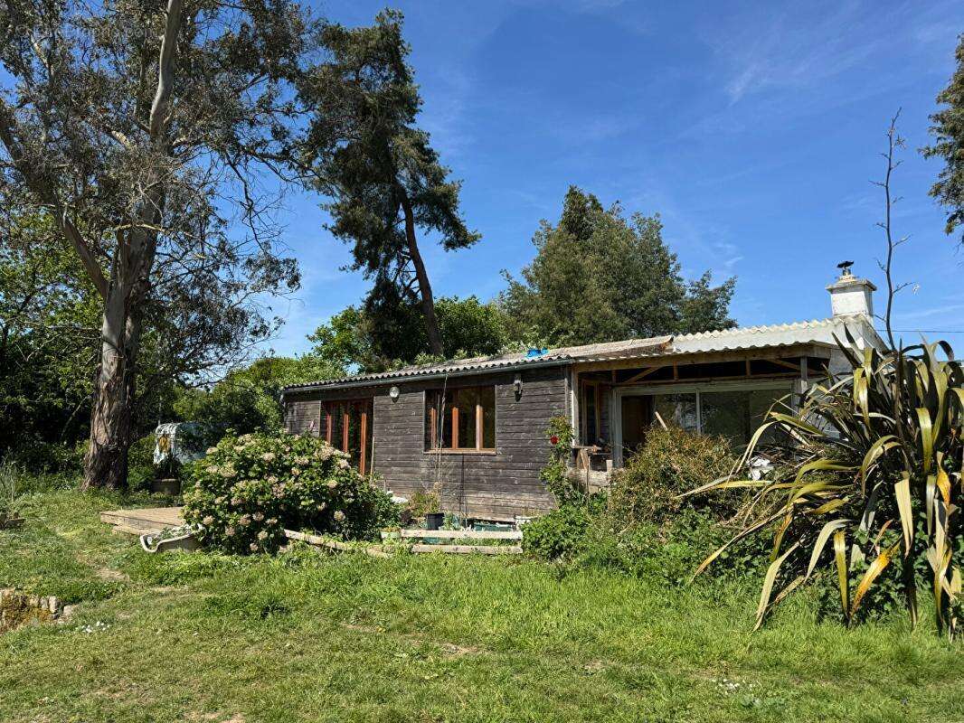Maison à CAMORS
