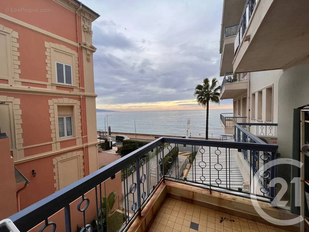 Appartement à MENTON