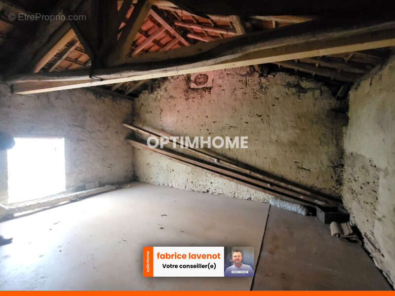 Maison à ROUMAZIERES-LOUBERT