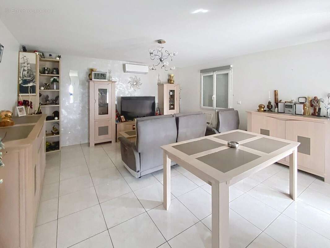 Photo 3 - Maison à SAINT-MAURICE-L'EXIL