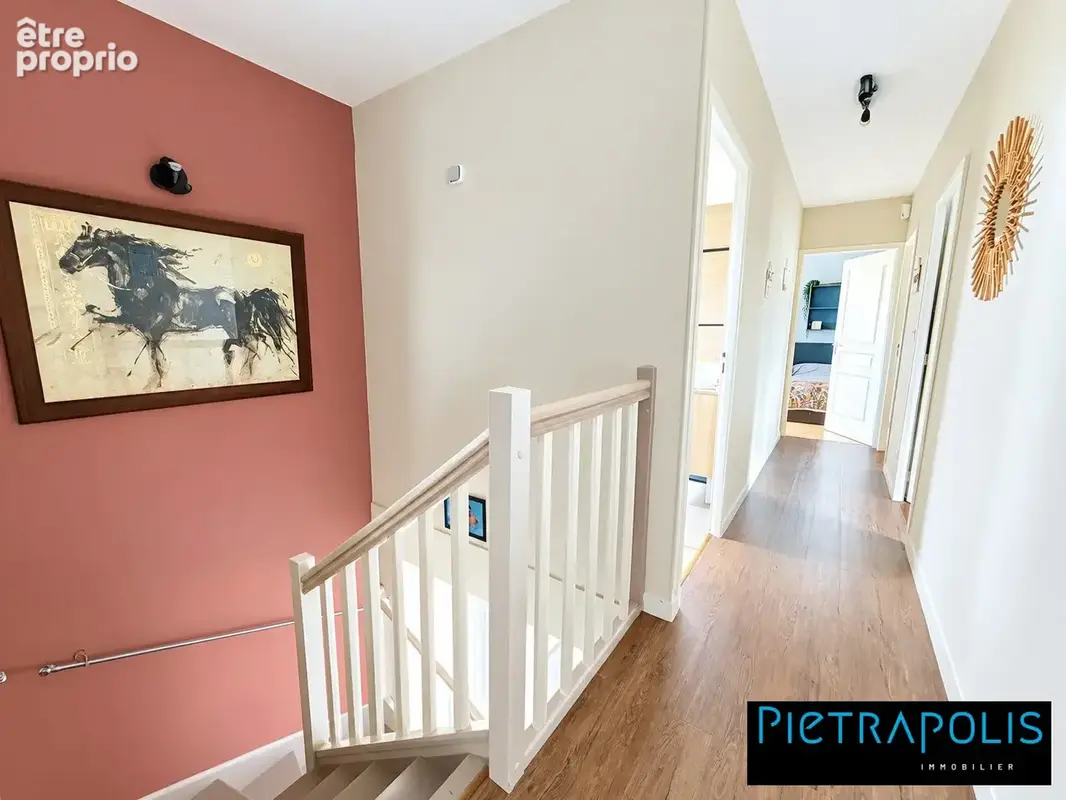 Maison 6 pièces 104 m² à vendre à Genay (69730) - photo 9