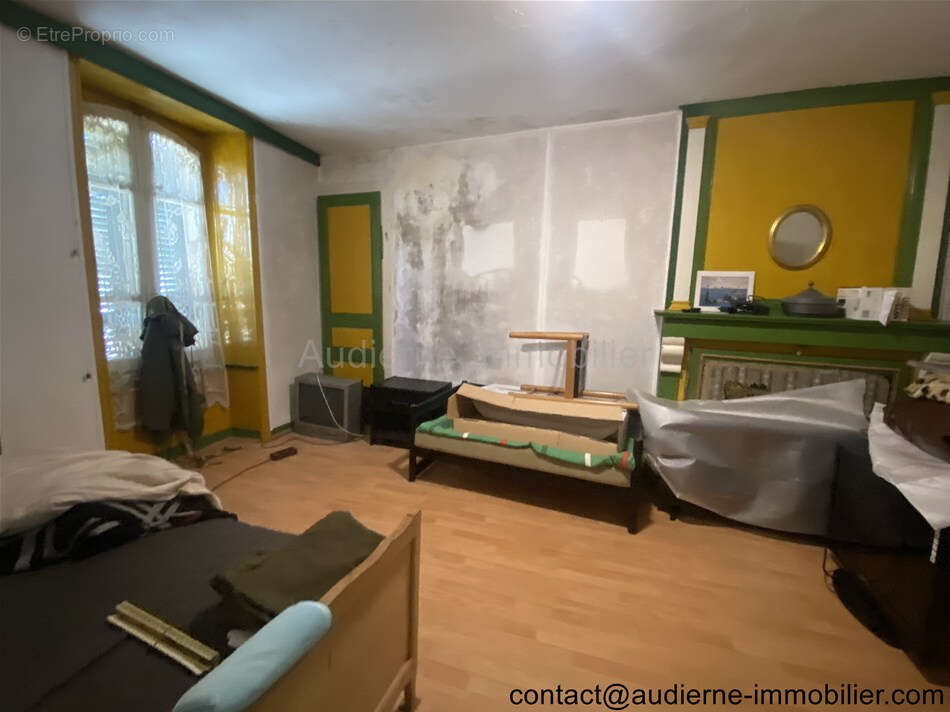 Maison à AUDIERNE