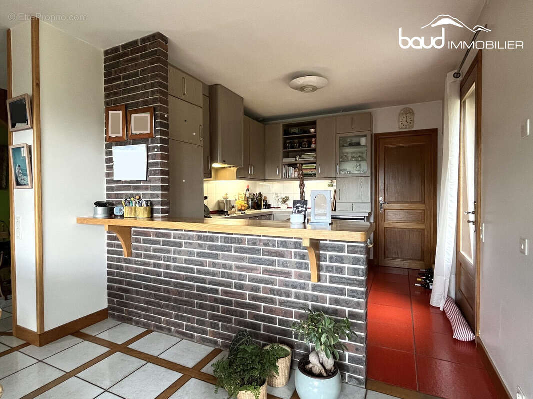 Maison 145 m² à Lans-En-Vercors  - photo 8
