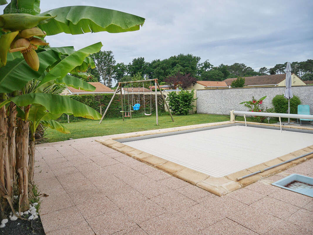 CANEJAN maison  5 pièces à vendre 136m2 ref 2228 - photo 2