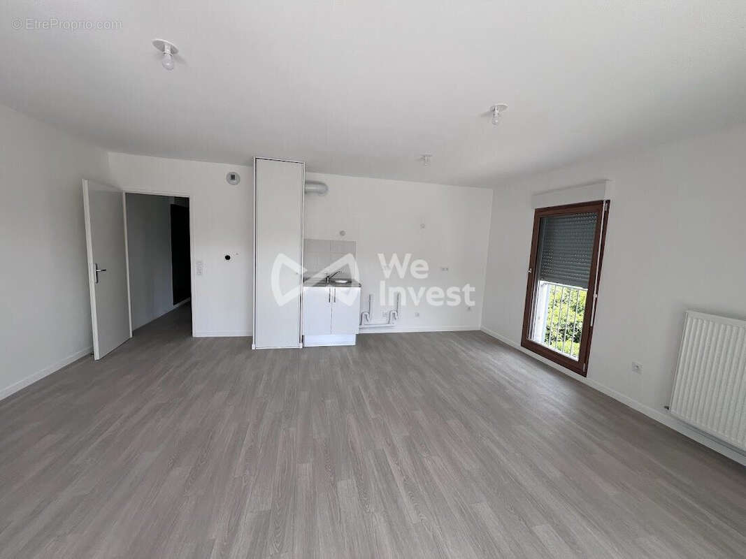 Appartement à SAINTE-GENEVIEVE-DES-BOIS