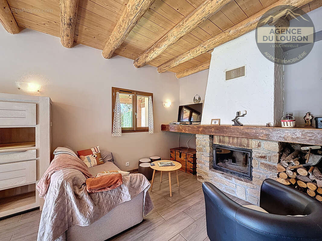 Maison à CAZAUX-FRECHET-ANERAN-CAMORS