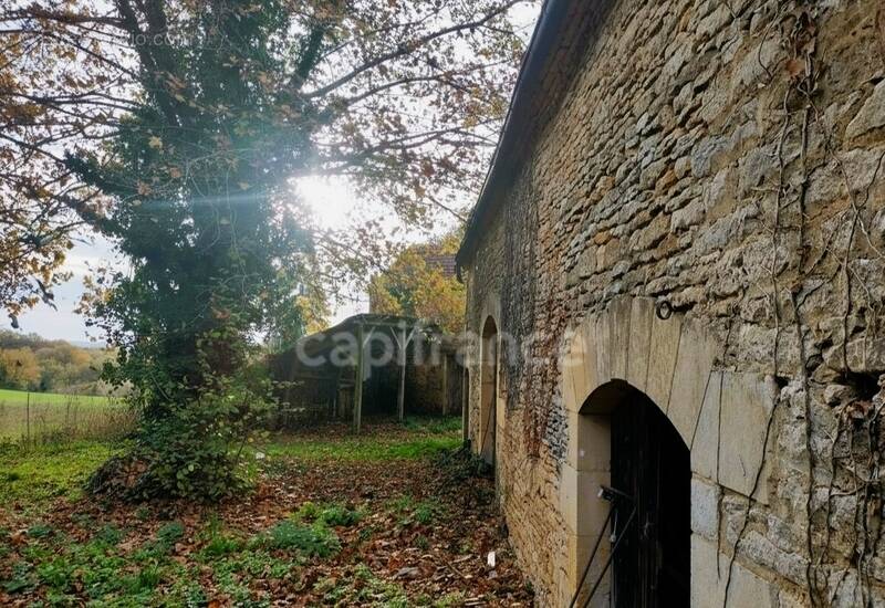 Maison à ARCHIGNAC