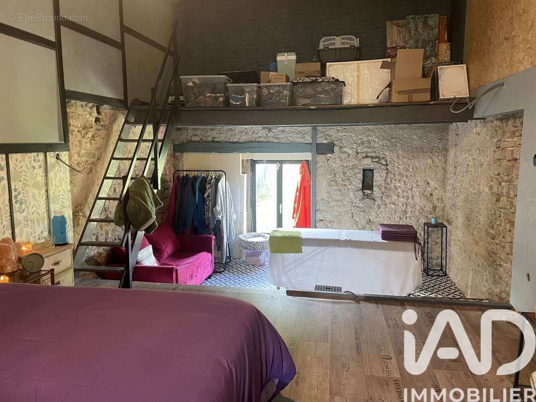 Photo 8 - Maison à LE VEURDRE