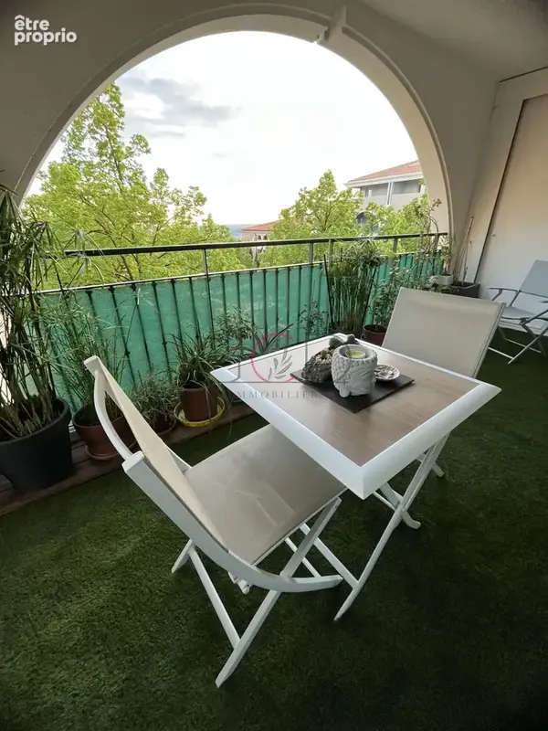 Eguilles, appartement T3/T4 de 79m2 avec loggia - photo 8