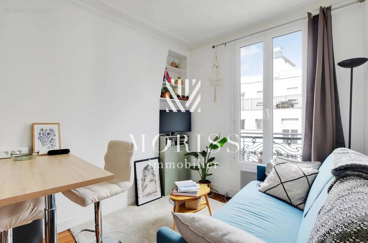 Appartement à PARIS-17E