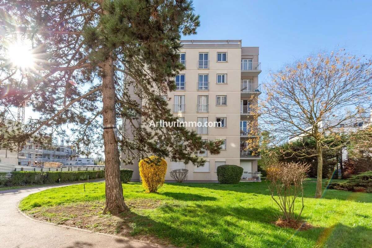 Appartement à SUCY-EN-BRIE