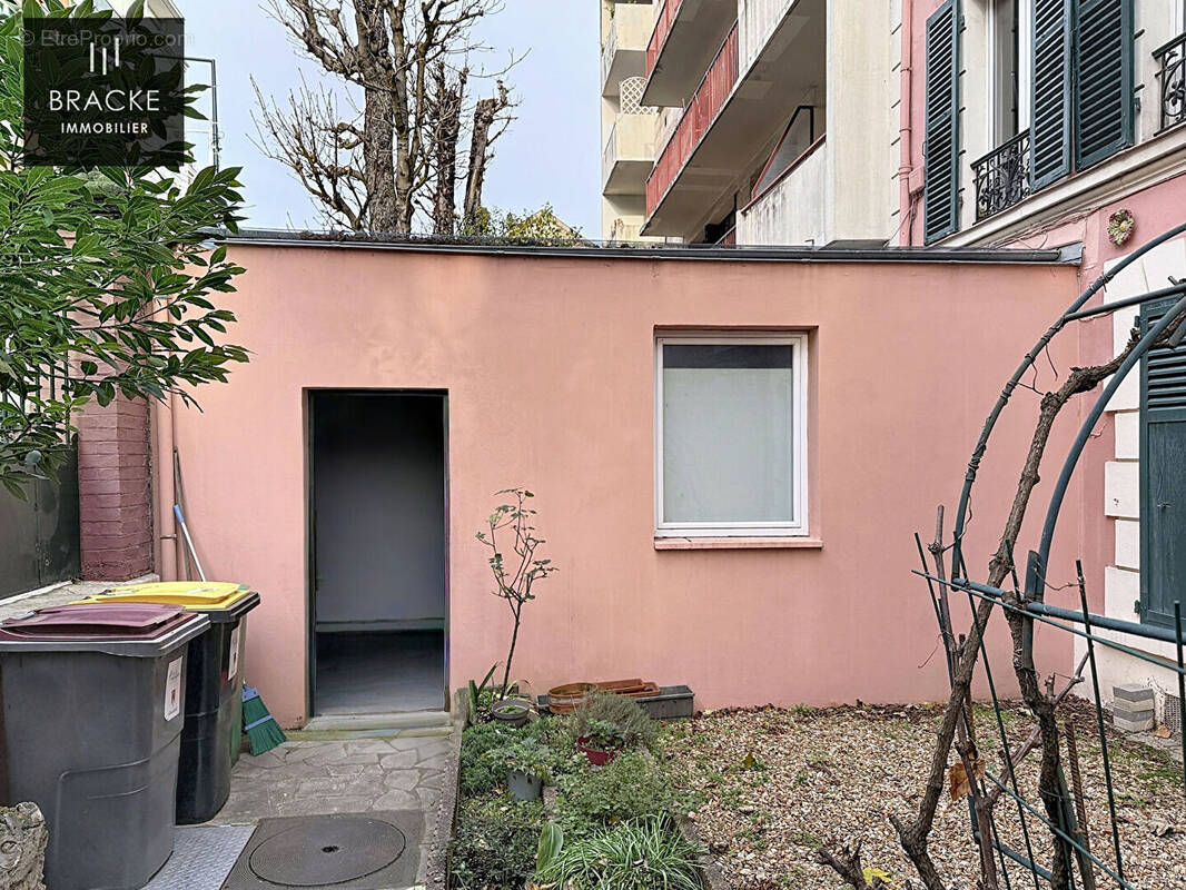 Commerce à ASNIERES-SUR-SEINE