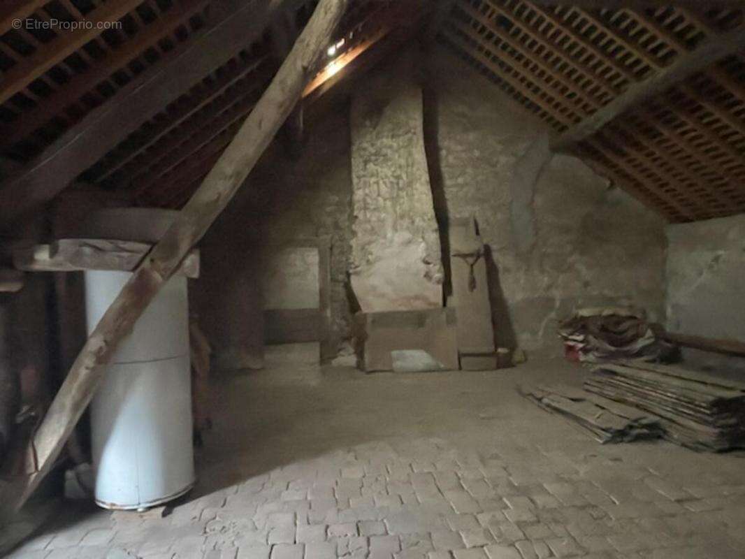 Maison à LOIGNY-LA-BATAILLE