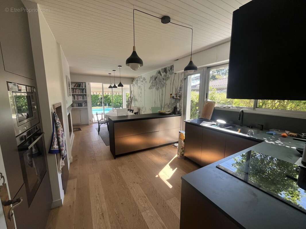Maison à MERIGNAC