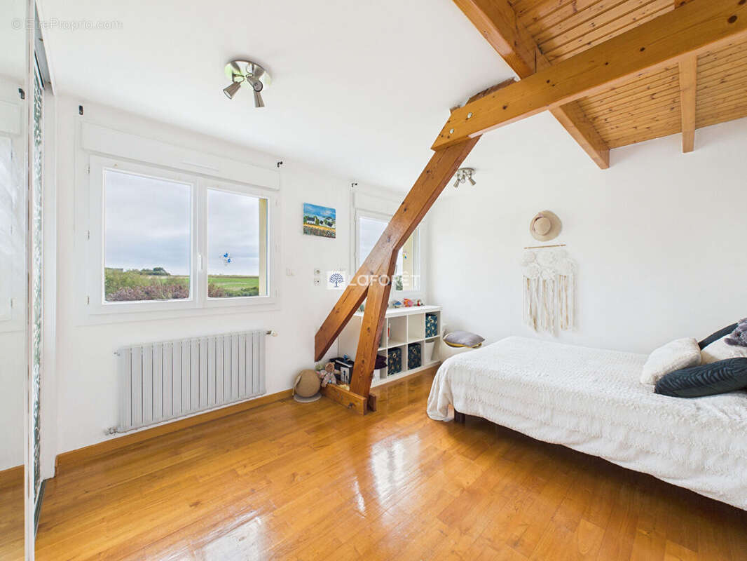 Maison à POULDREUZIC