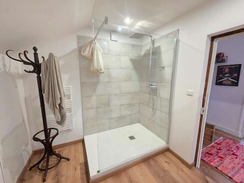 Maison à CHATEAUPONSAC