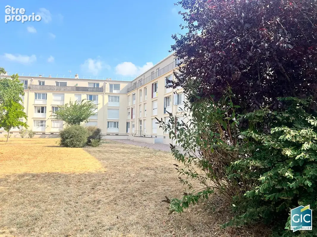 Appartement à IFS