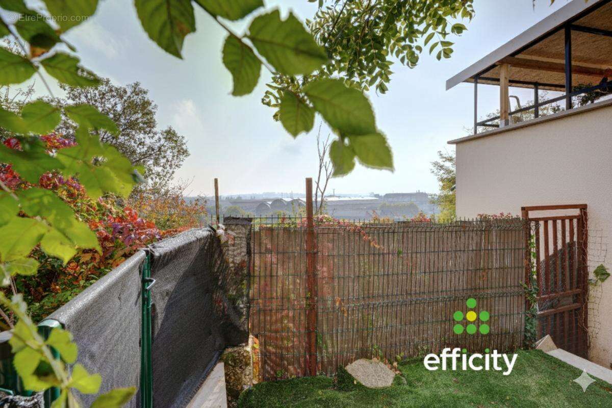 Appartement à OULLINS