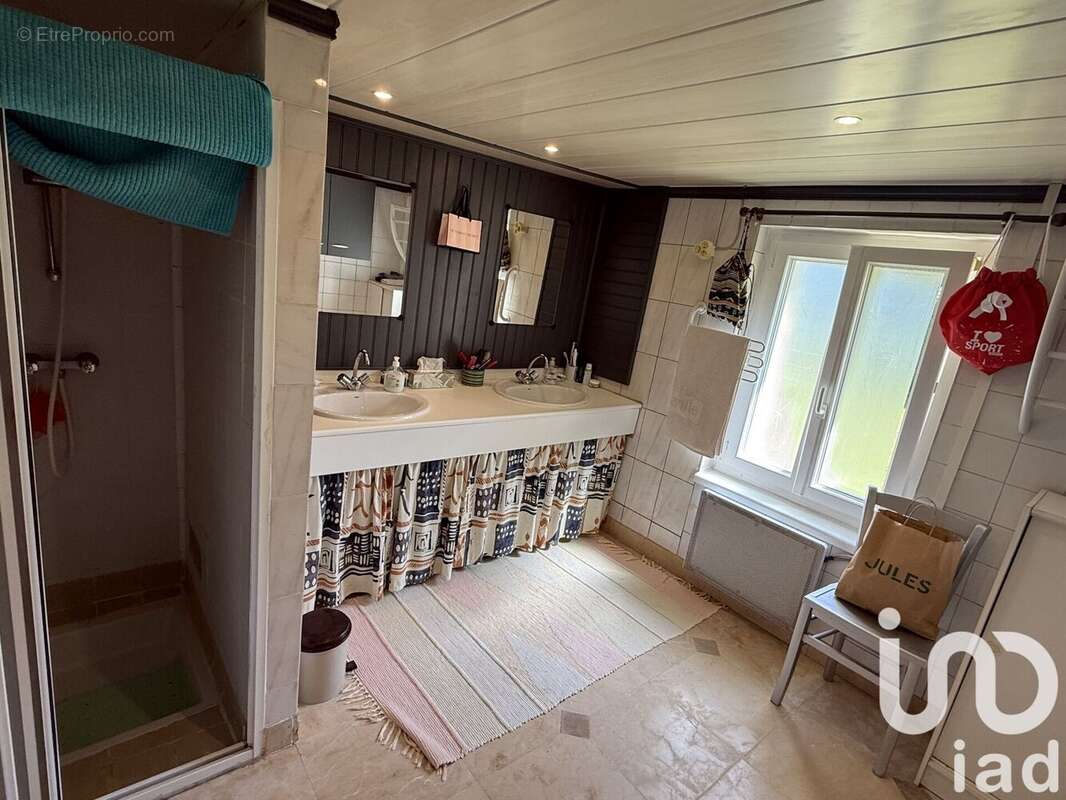 Photo 5 - Maison à MOUTIERS-EN-PUISAYE