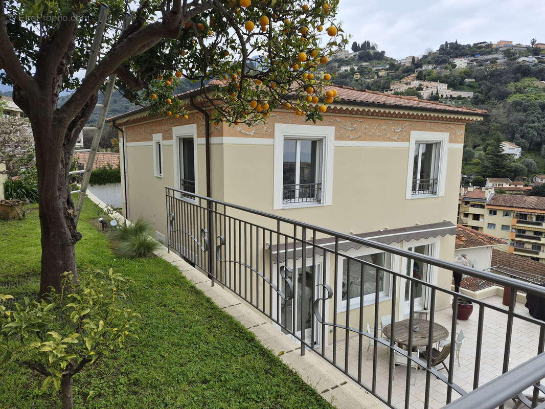 Appartement à MENTON